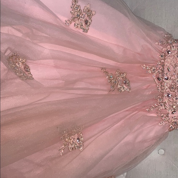 Dress - Picture 3 of 5